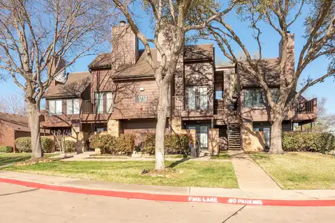 Baird Farm Circle #2205, Arlington, TX 76006