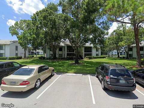 Pine Ridge Cir W, Tarpon Springs, FL 34688