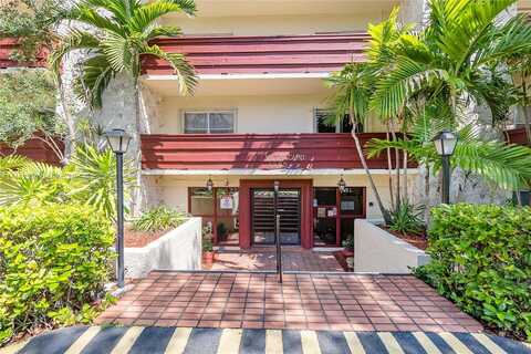 Mariposa Ave, Coral Gables, FL 33146