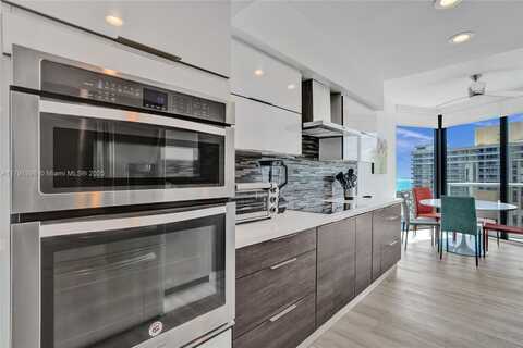 20281 E Country Club Dr, Aventura, FL 33180