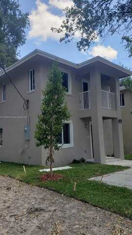 2755 NW 57th St, Miami, FL 33142