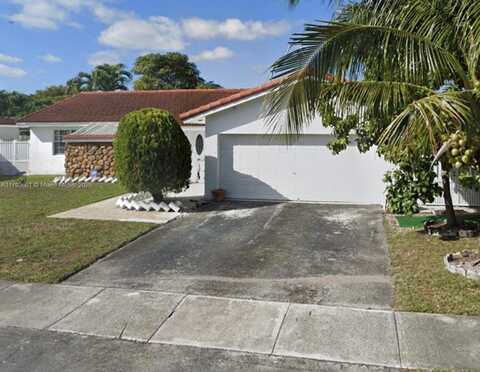 4904 SW 140th Ct, Miami, FL 33175