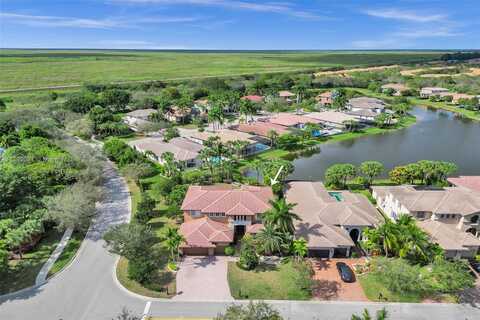 7607 NW 127th Mnr, Parkland, FL 33076