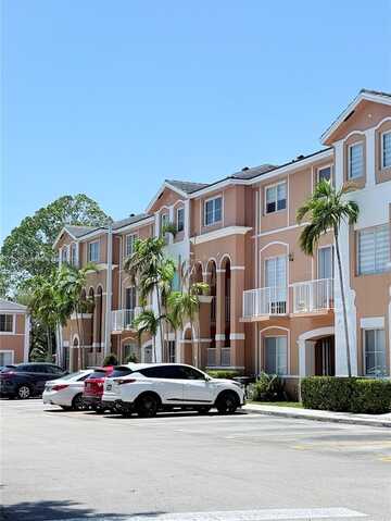 7060 NW 177th St, Hialeah, FL 33015