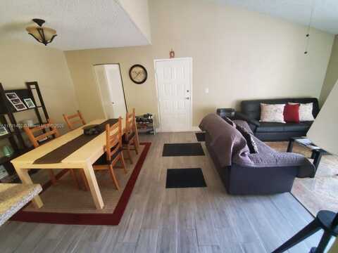 15540 SW 80th St, Miami, FL 33193