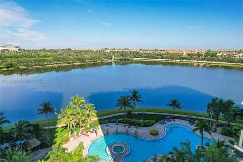 2641 N Flamingo Rd, Sunrise, FL 33323