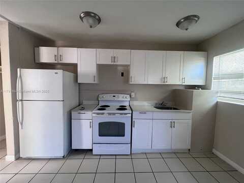 951 NW 8th Ave, Pompano Beach, FL 33060