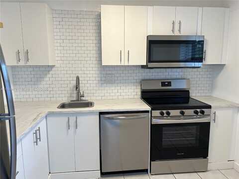 8380 Sands Point Blvd, Tamarac, FL 33321