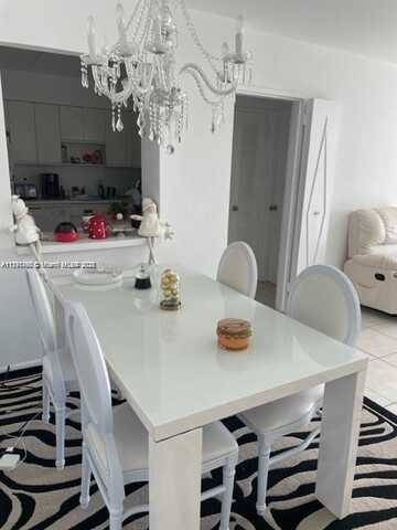 5161 Collins Ave, Miami Beach, FL 33140