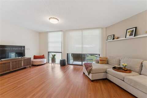 3101 N Country Club Dr, Aventura, FL 33180