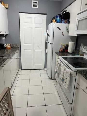 2451 Centergate Dr, Miramar, FL 33025