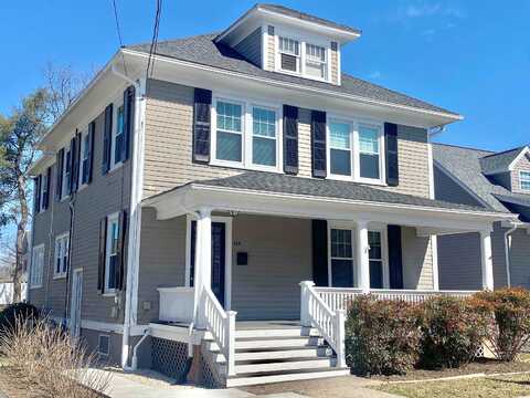 Broad St, BRIDGEWATER, VA 22812