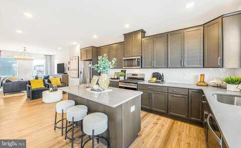E Front St, BRIDGEPORT, PA 19405