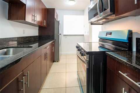4147 Stirling Rd, Dania Beach, FL 33314