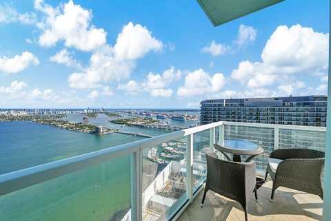 1900 N Bayshore Dr, Miami, FL 33132