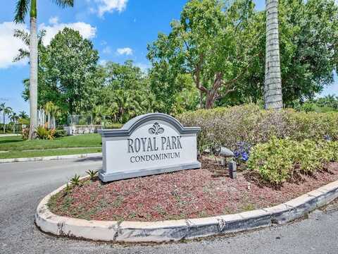 108 Royal Park Dr, Oakland Park, FL 33309