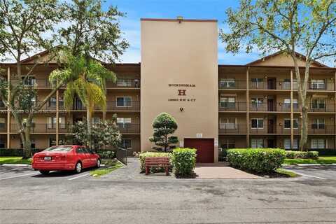 12950 SW 4th Ct, Pembroke Pines, FL 33027
