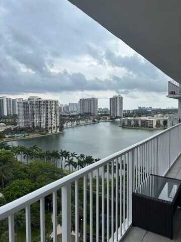 2801 NE 183rd St, Aventura, FL 33160