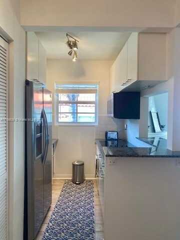 1525 Meridian Ave, Miami Beach, FL 33139