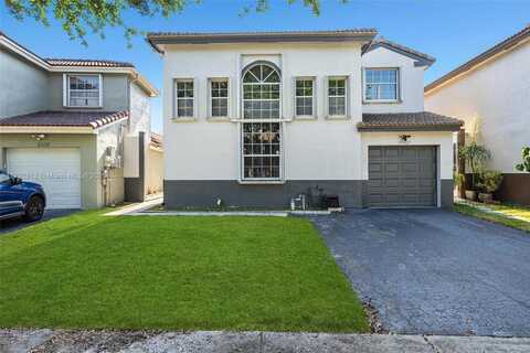 2562 W Saratoga Dr, Cooper City, FL 33026