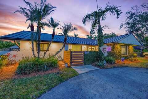 7864 SW 179th Ter, Palmetto Bay, FL 33157
