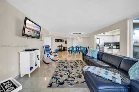 6301 Collins Ave, Miami Beach, FL 33141
