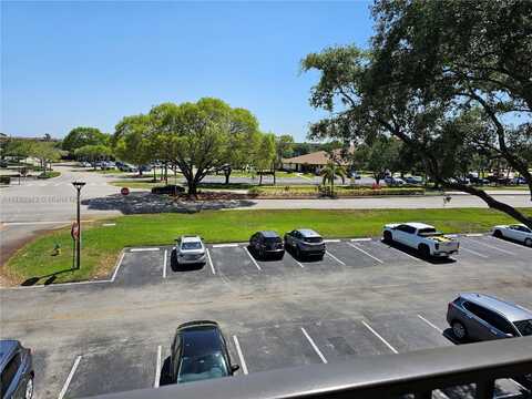 13455 SW 9th Ct, Pembroke Pines, FL 33027