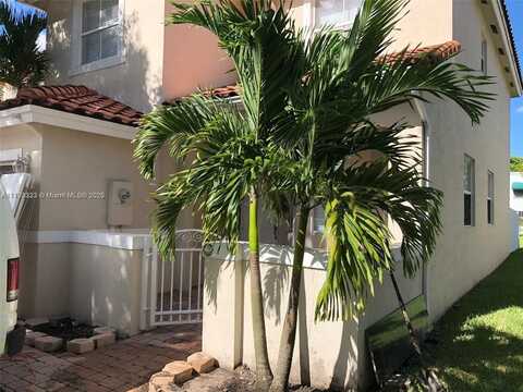 9741 NW 45th Ln, Doral, FL 33178