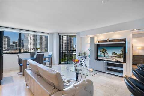 540 Brickell Key Dr, Miami, FL 33131