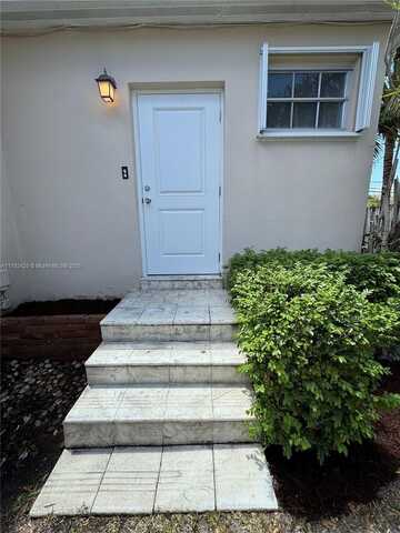 8520 SW 29th St, Miami, FL 33155