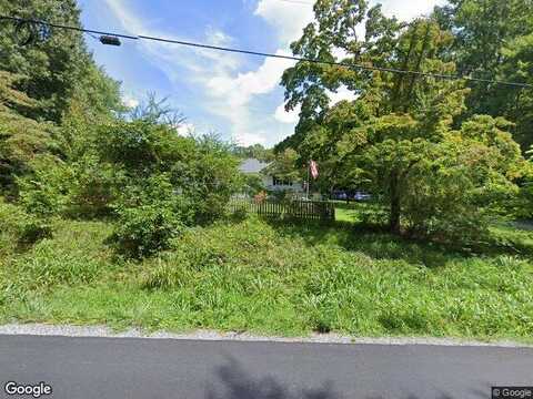Burkes Pond Road, Gloucester, VA 23061
