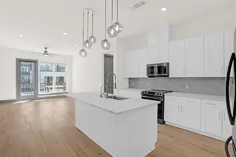 Old Denton Road #2225, Carrollton, TX 75007