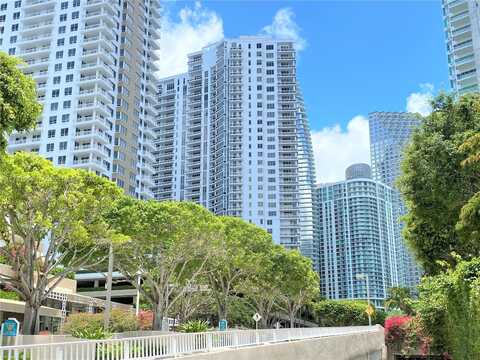 901 Brickell Key Blvd, Miami, FL 33131