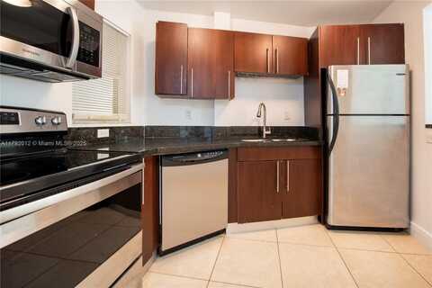 4147 Stirling Rd, Dania Beach, FL 33314