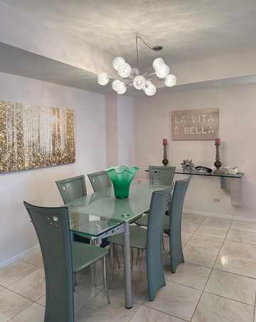 231 174th St, Sunny Isles Beach, FL 33160