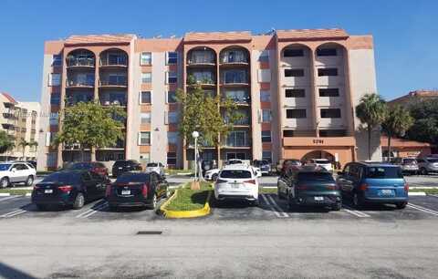 5201 NW 7th St, Miami, FL 33126