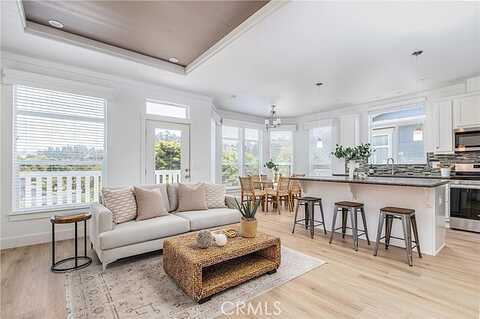 Main #118, Cambria, CA 93428