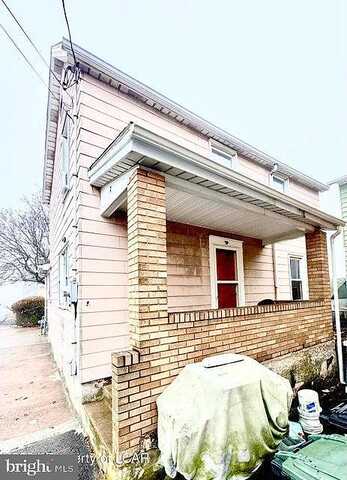 Rear Hayes St, HAZLETON, PA 18201