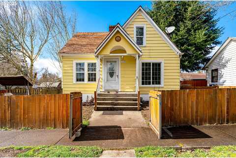 Se 20Th St, Salem, OR 97301