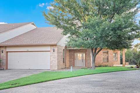 Summit, FREDERICKSBURG, TX 78624