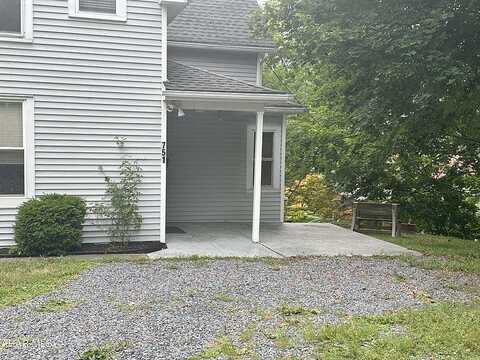 Grove, ROARING SPRING, PA 16673