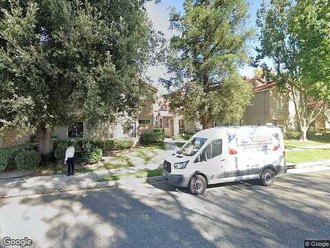 Archwood Ln, Simi Valley, CA 93063