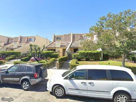 Collins St, Tarzana, CA 91356