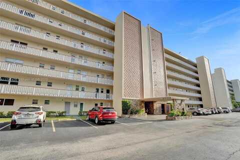 1001 NE 14th Ave, Hallandale Beach, FL 33009