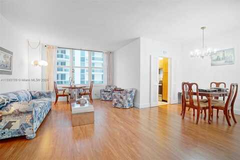 4747 Collins Ave, Miami Beach, FL 33140
