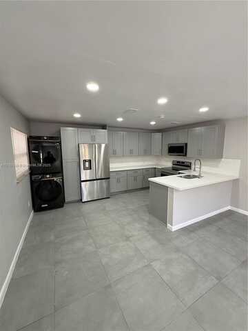4111 Stirling Rd, Dania Beach, FL 33314