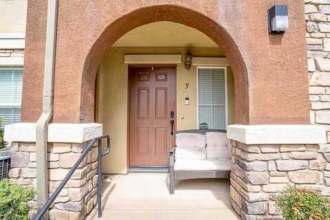 Daybreak Lane #5, Santee, CA 92071