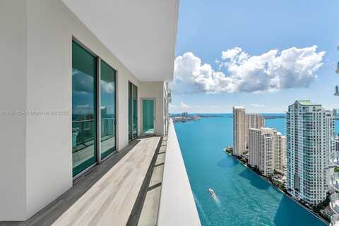 300 S Biscayne Blvd, Miami, FL 33131
