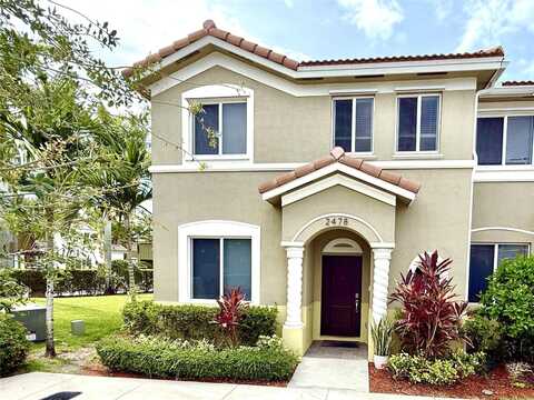 2478 SE 10th Ct, Homestead, FL 33035