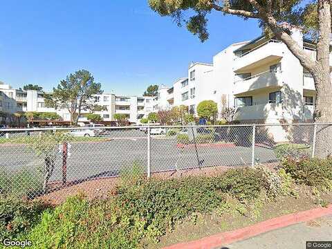Southgate Ave, Daly City, CA 94015